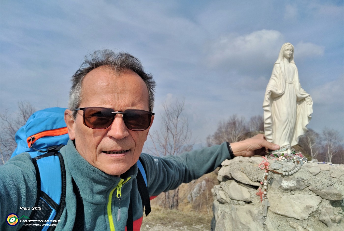 61 Alla bella Madonnina del Costone (1195 m) che vedo da casa.jpg